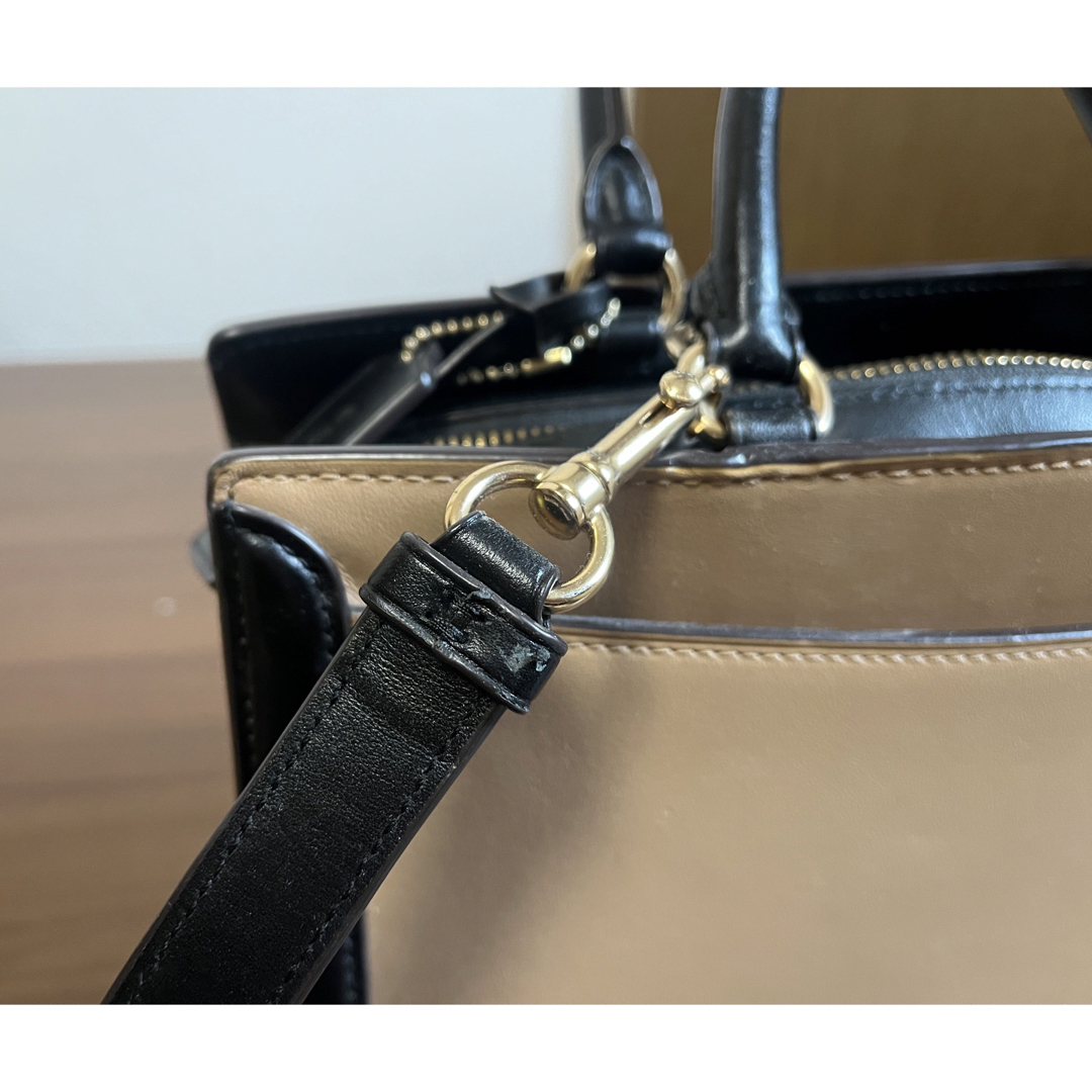 COACH(コーチ)のcoach ハンドバッグ レディースのバッグ(ハンドバッグ)の商品写真