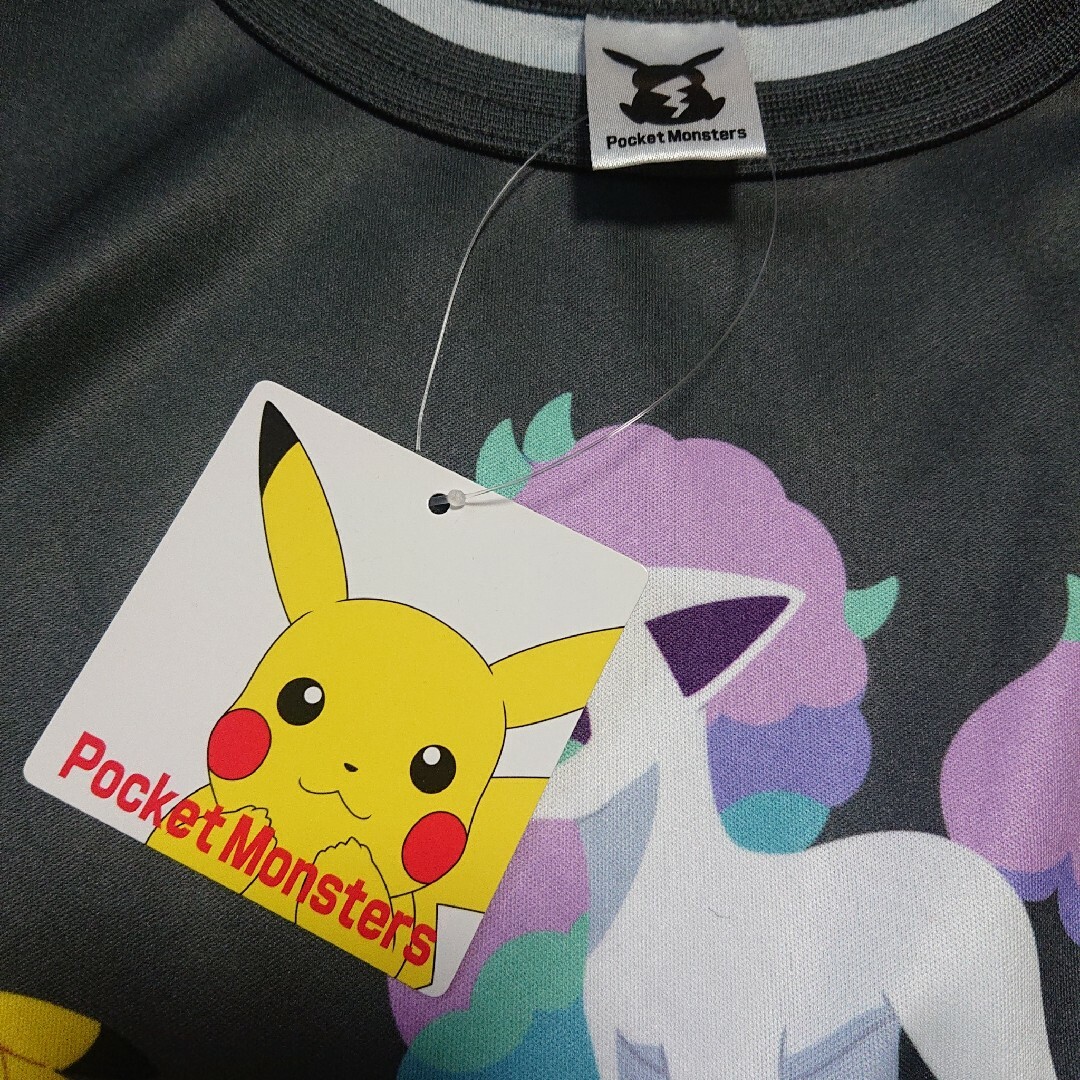 ポケモン(ポケモン)のポケットモンスター ポケモン Tシャツ 新品タグ付き キッズ/ベビー/マタニティのキッズ服女の子用(90cm~)(Tシャツ/カットソー)の商品写真