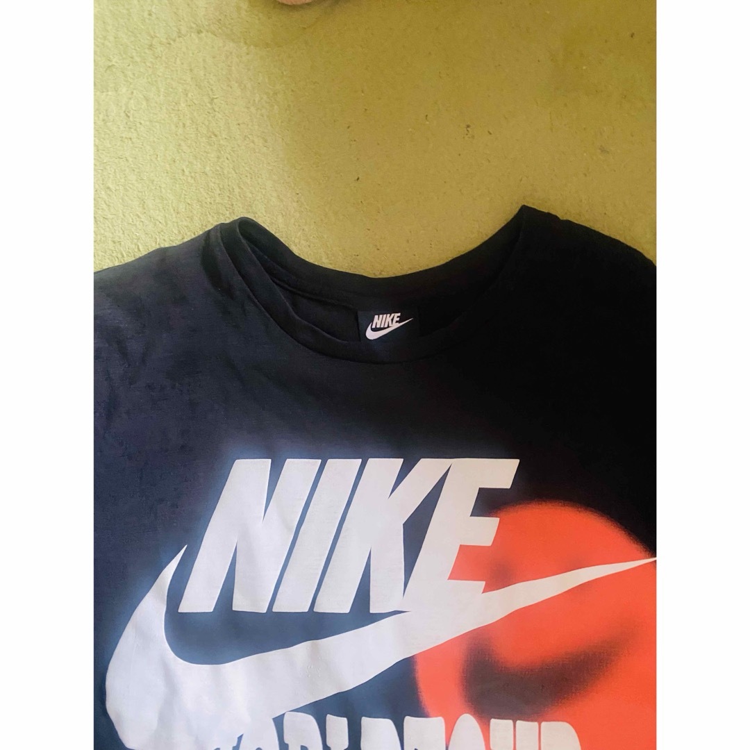 NIKE(ナイキ)のNIKEワールドツアーロンT メンズのトップス(Tシャツ/カットソー(七分/長袖))の商品写真