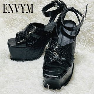 アンビー(ENVYM)の【極美品】アンビー ENVYM クロスベルトボリュームサンダル 　厚底(サンダル)