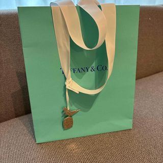 Tiffany & Co.(ショップ袋)のフリマアイテム一覧 Tiffany & Co.(ショップ袋)のフリマアイテム一覧