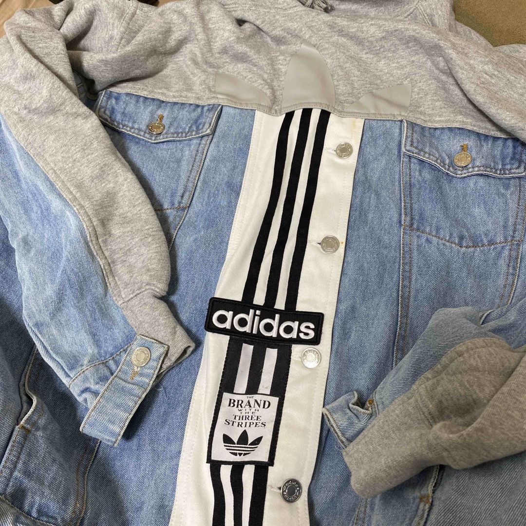 Originals（adidas）(オリジナルス)のアディダスオリジナルス　ダンス　完売　デザイン　デニムパーカー　 メンズのトップス(パーカー)の商品写真