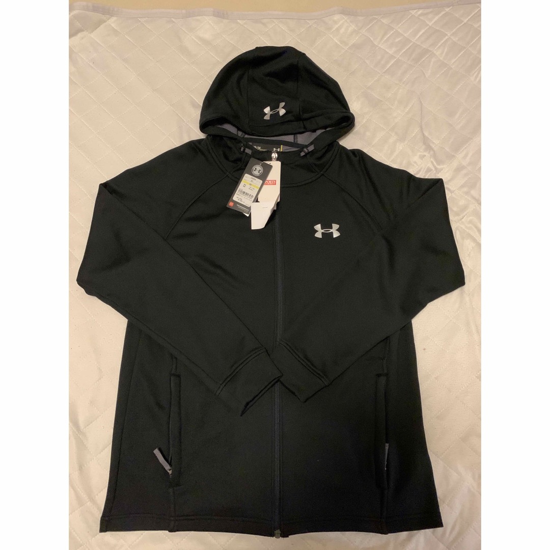 UNDER ARMOUR(アンダーアーマー)のUNDER ARMOUR【ベースラインフルジップフーディー】MD 新品タグ付き スポーツ/アウトドアのトレーニング/エクササイズ(トレーニング用品)の商品写真