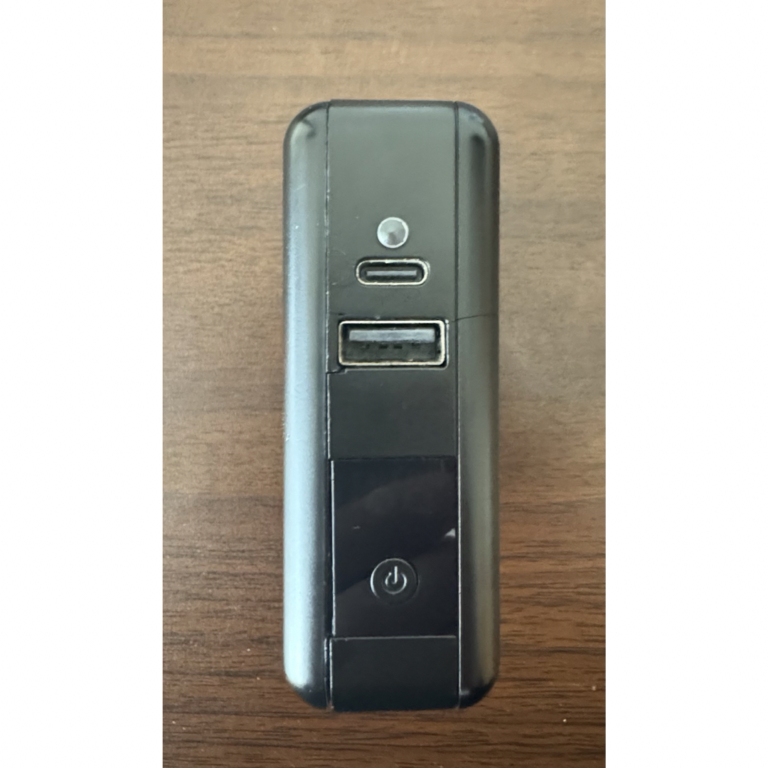 CIO CIO-SC2-10000 BLACK モバイルバッテリー Qi スマホ/家電/カメラのスマートフォン/携帯電話(バッテリー/充電器)の商品写真