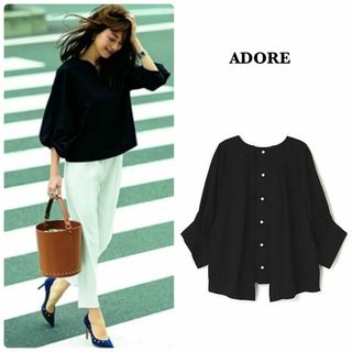 アドーア(ADORE)の【ADORE】プレミアムコットン　バックボタンカットソー　ブラウス　38(シャツ/ブラウス(長袖/七分))