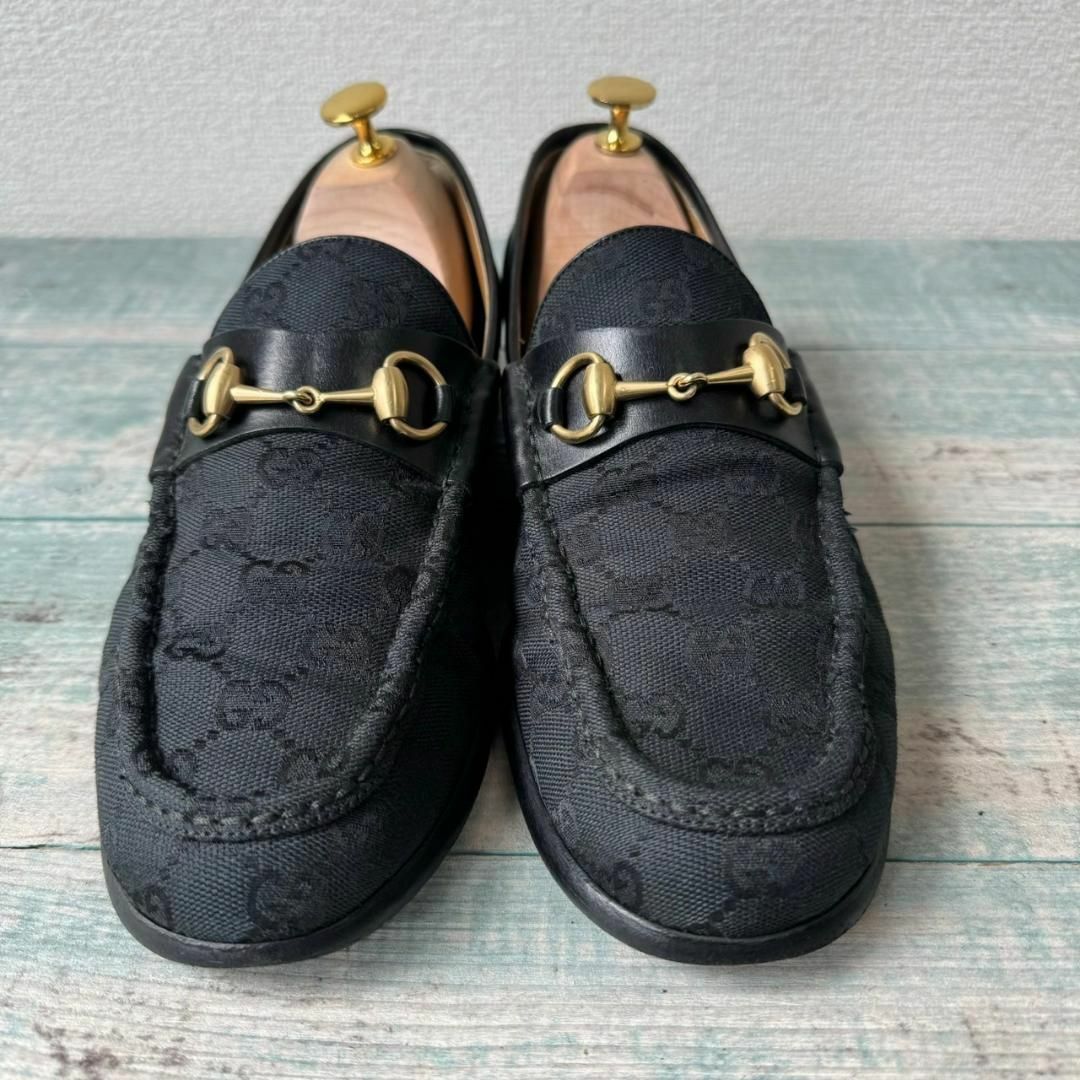 Gucci(グッチ)の美品 GUCCI ホースビット ローファー 42E GGキャンバス モノグラム メンズの靴/シューズ(ドレス/ビジネス)の商品写真