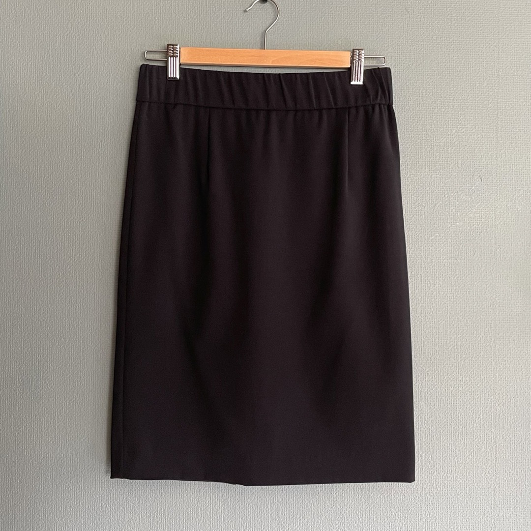 L'Appartement DEUXIEME CLASSE(アパルトモンドゥーズィエムクラス)の極美品DEUXIEME CLASSE★ネイビーペンシルスカート レディースのスカート(ひざ丈スカート)の商品写真