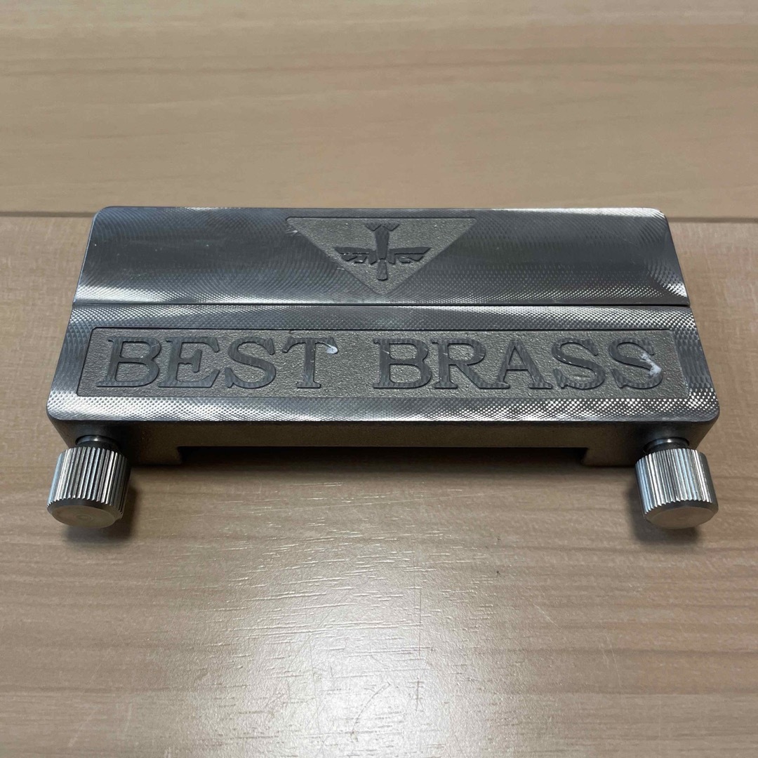 BESTBRASS eGuitar アコギ 弱音器 サイレンサー 楽器のギター(アコースティックギター)の商品写真