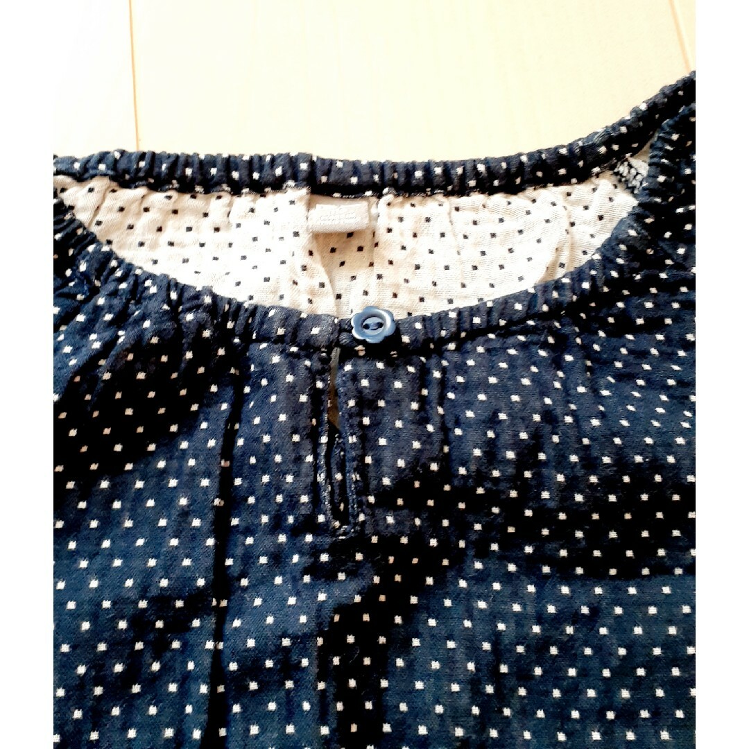 UNIQLO(ユニクロ)のワンピース　110 キッズ/ベビー/マタニティのキッズ服女の子用(90cm~)(ワンピース)の商品写真