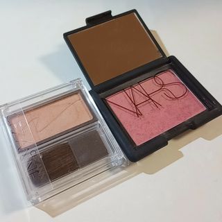 ナーズ(NARS)のNARS ブラッシュ 4013N セザンヌ チーク メープルアプリコット 2点(チーク)