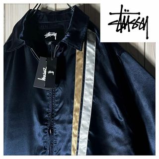 ステューシー(STUSSY)の【新品 M】ステューシー 刺繍 タブロゴ サテン レーシング ジャケット 紺(ナイロンジャケット)