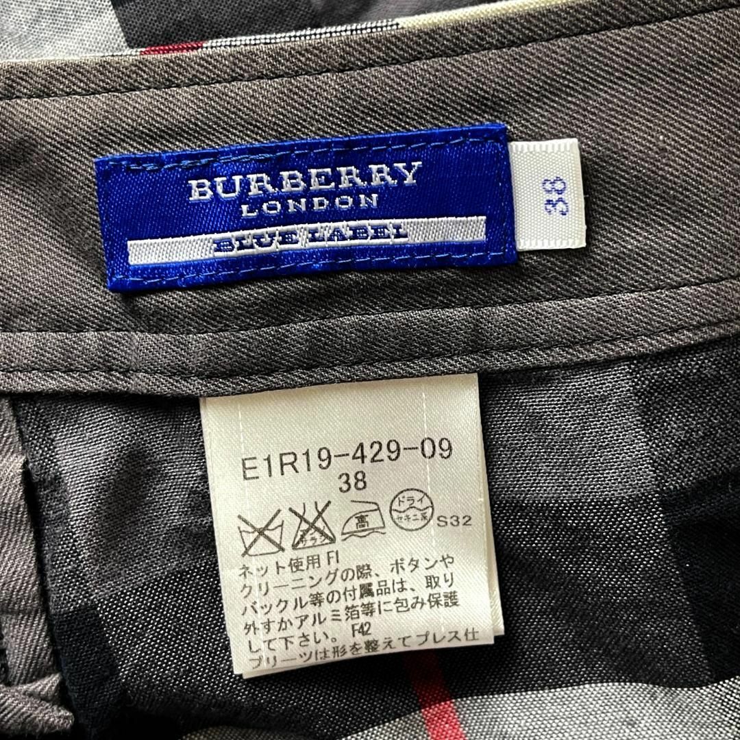 BURBERRY BLUE LABEL(バーバリーブルーレーベル)のバーバリーブルーレーベル 38 プリーツ ショートパンツ ミニスカート チェック レディースのパンツ(ショートパンツ)の商品写真