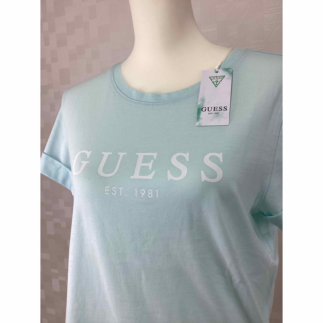 GUESS(ゲス)の★新品未使用タグ付き★　定価4290円　GUESS   ゲス　Tシャツ レディースのトップス(Tシャツ(半袖/袖なし))の商品写真