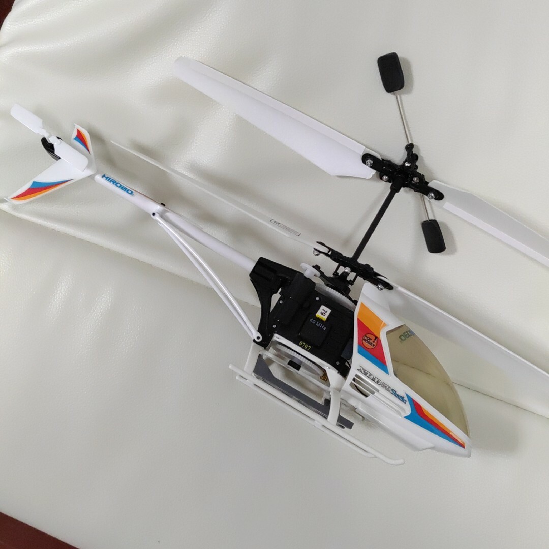 ヒロボーXRB SR ヘリコプター エンタメ/ホビーのおもちゃ/ぬいぐるみ(ホビーラジコン)の商品写真