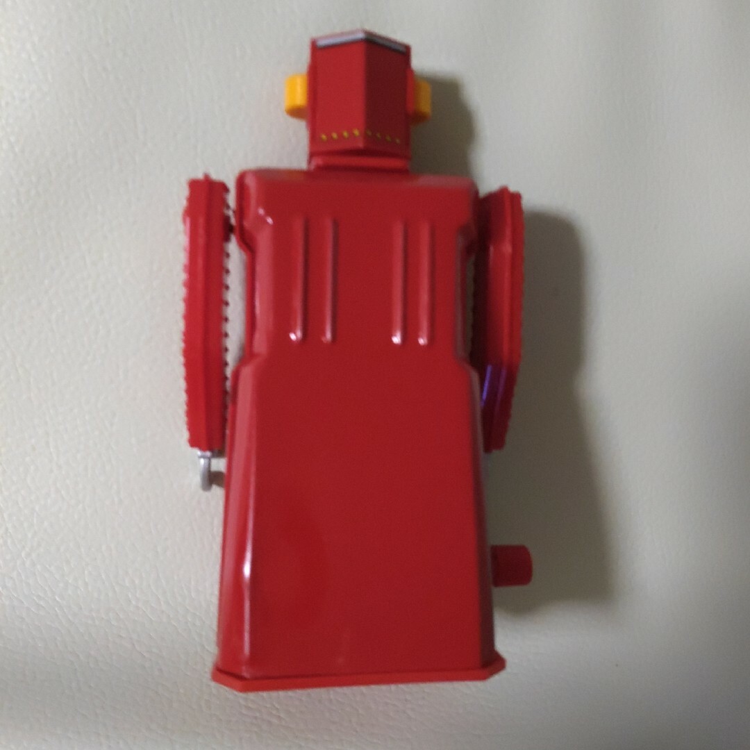 復刻ブリキ ゼンマイ歩行ロボット人形フィギュア エンタメ/ホビーのおもちゃ/ぬいぐるみ(キャラクターグッズ)の商品写真