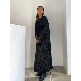 トゥデイフル(TODAYFUL)の【美品】TODAYFUL トゥデイフル ドットパターンドレス ブラック 38(ロングワンピース/マキシワンピース)