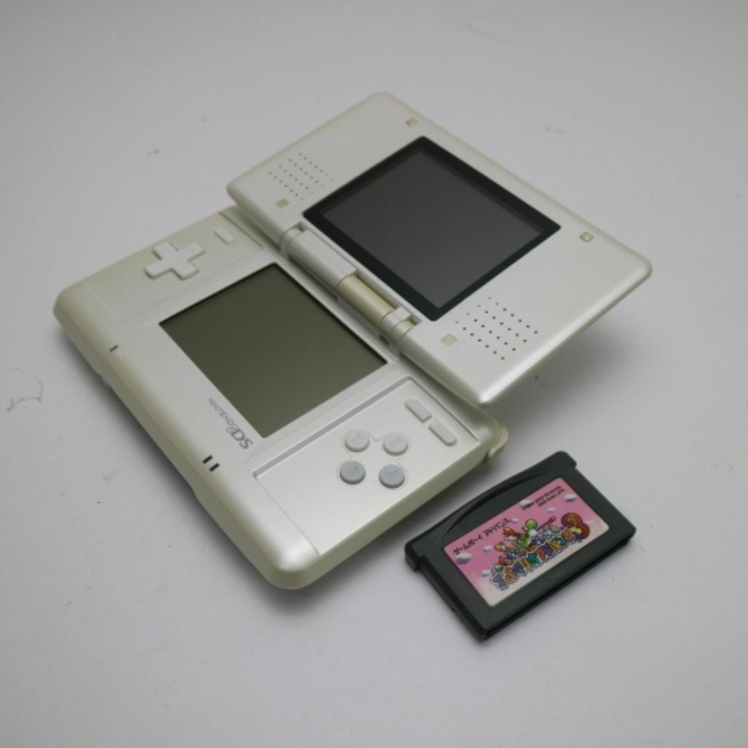 ニンテンドーDS(ニンテンドーDS)の良品中古 ニンテンドーDS ピュアホワイト  M333 エンタメ/ホビーのゲームソフト/ゲーム機本体(携帯用ゲーム機本体)の商品写真