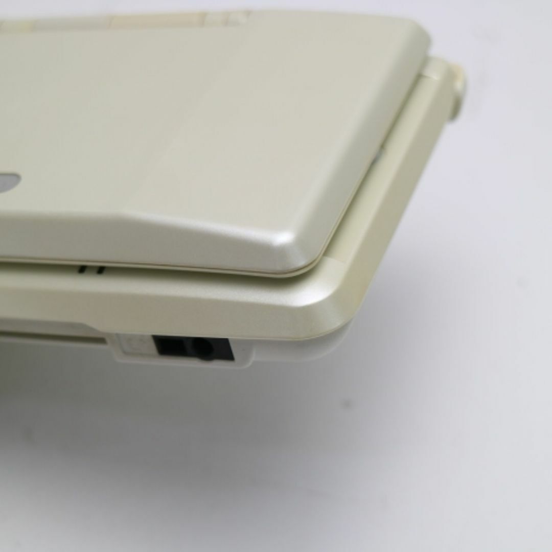 ニンテンドーDS(ニンテンドーDS)の良品中古 ニンテンドーDS ピュアホワイト  M333 エンタメ/ホビーのゲームソフト/ゲーム機本体(携帯用ゲーム機本体)の商品写真
