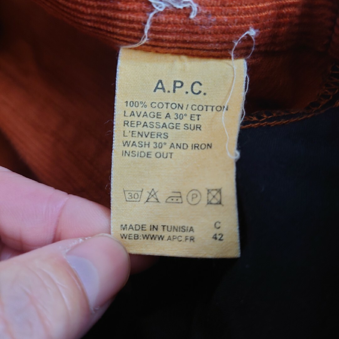 A.P.C(アーペーセー)のAPC ストレート パンツ コーデュロイ オレンジ チュニジア メンズのパンツ(スラックス)の商品写真