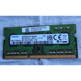 SAMSUNG  4GB  DDR3-1600ノート用メモリ⑪(PCパーツ)