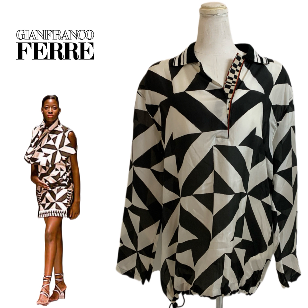 Gianfranco FERRE(ジャンフランコフェレ)のGIANFRANCO FERRE VINTAGE ジオメトリー柄 シルクトップス レディースのトップス(チュニック)の商品写真