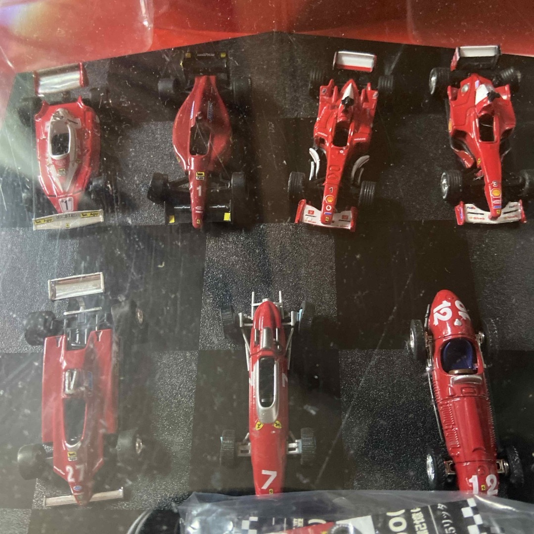 Ferrari(フェラーリ)の【Ferrari】 ミニカー7台 ケース付 エンタメ/ホビーのおもちゃ/ぬいぐるみ(ミニカー)の商品写真