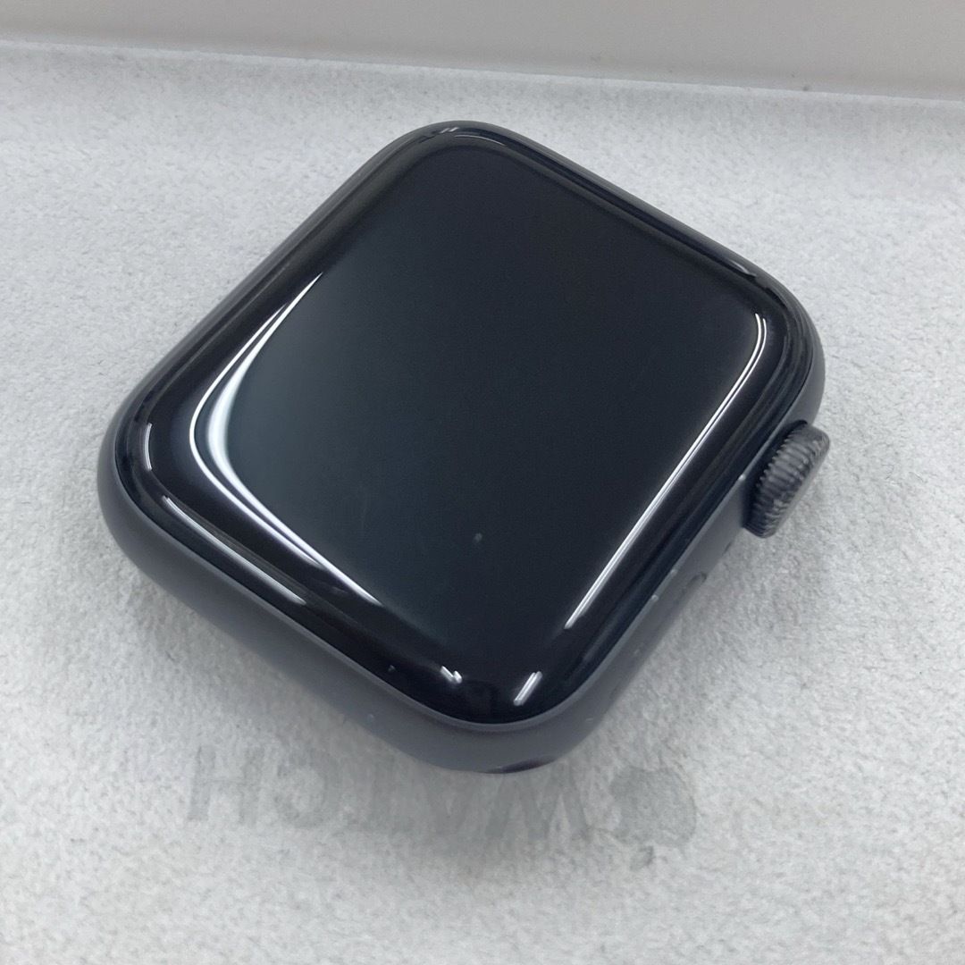 Apple Watch(アップルウォッチ)のapple watch SE 黒40mm アップルウォッチ本体 スマートウォッチ スマホ/家電/カメラのスマートフォン/携帯電話(その他)の商品写真