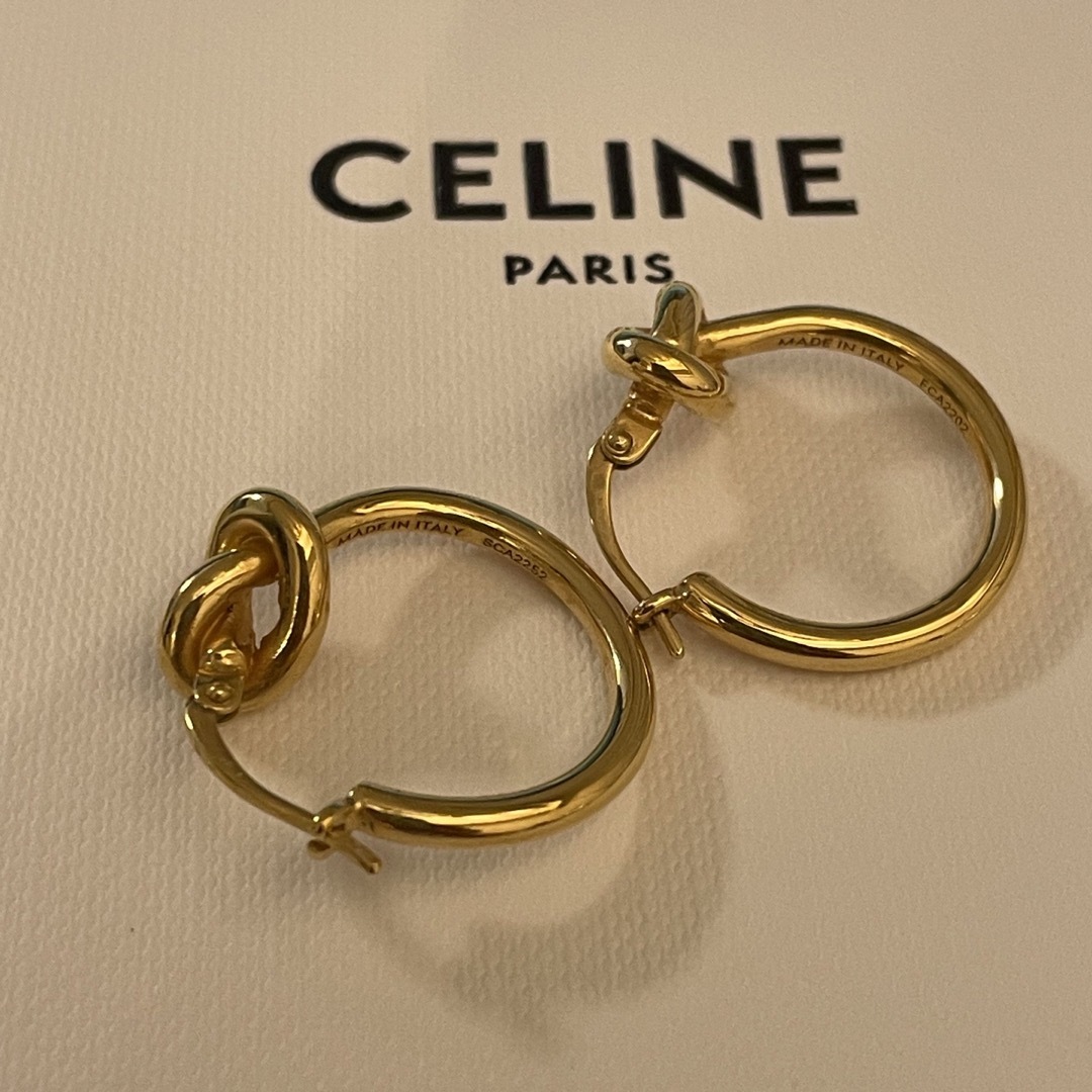 celine(セリーヌ)の【正規品・美品】セリーヌ　ノットピアス レディースのアクセサリー(ピアス)の商品写真