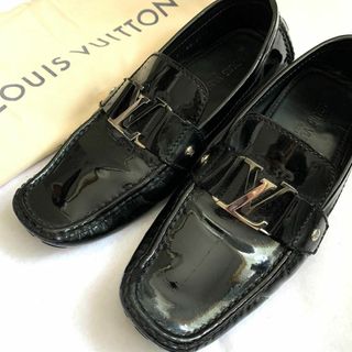 LOUIS VUITTON - 美品✨ルイヴィトン ローファー ドライビングシューズ LV ロゴ金具 26 黒