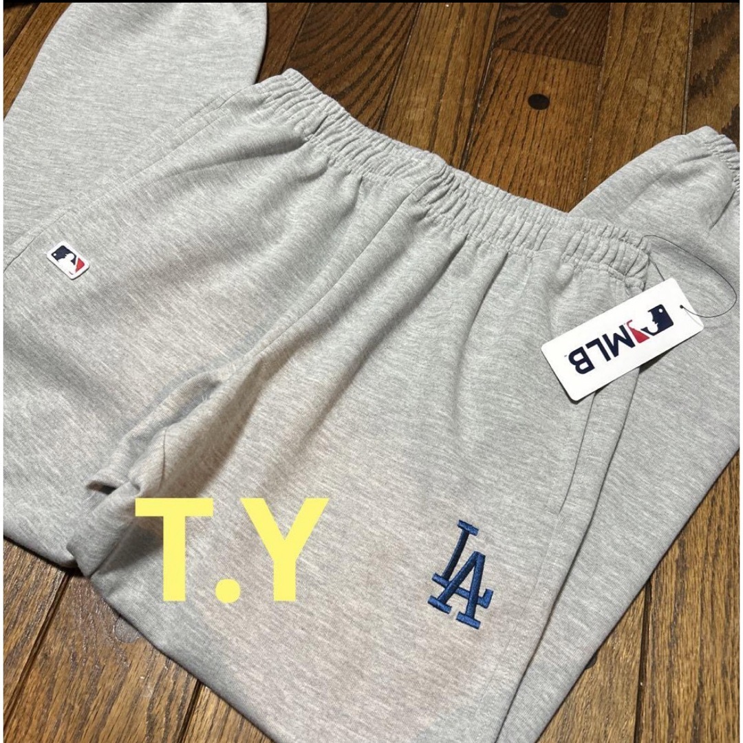 MLB(メジャーリーグベースボール)のMLB GENUINE Dodgers スウェットパンツ メンズのパンツ(その他)の商品写真