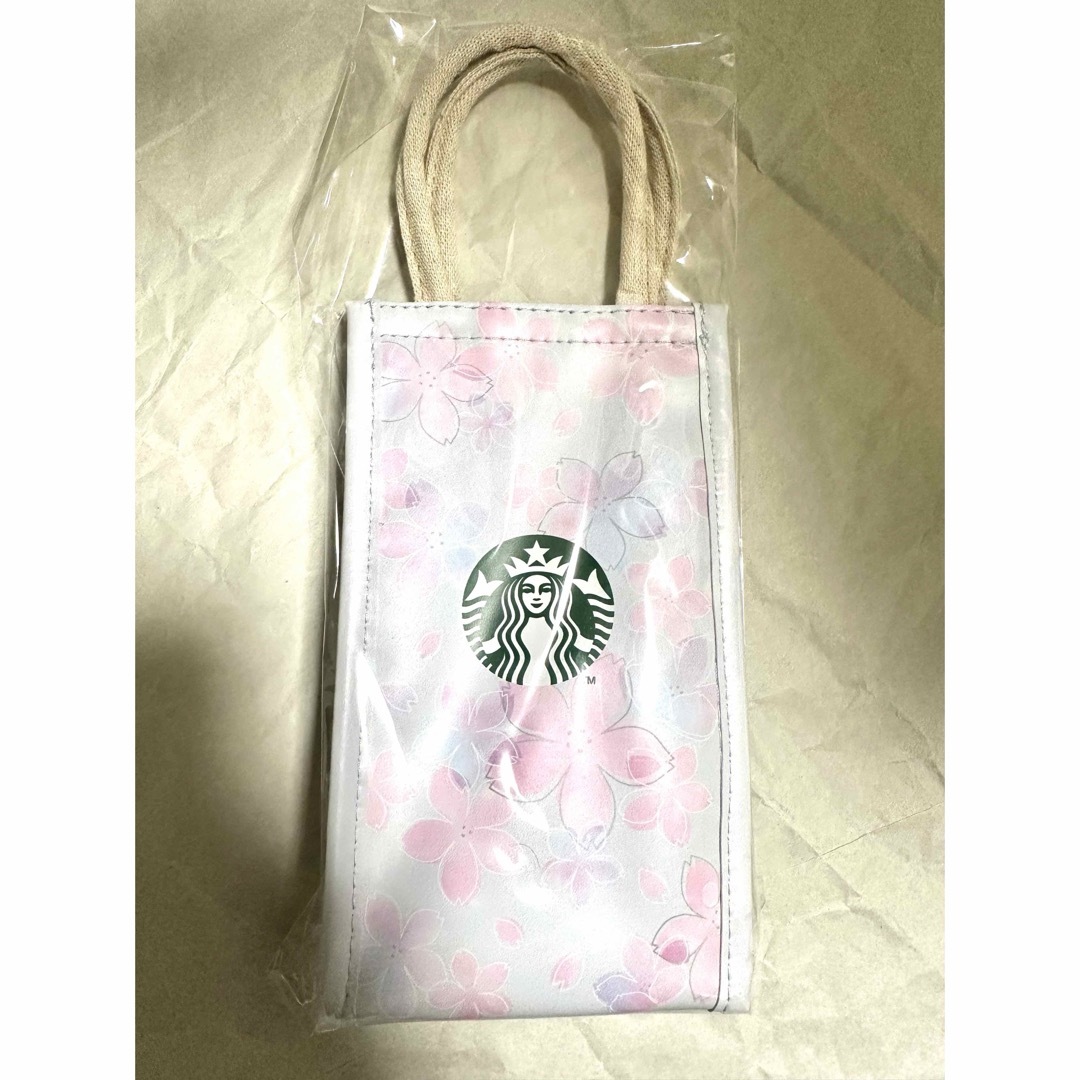 Starbucks Coffee(スターバックスコーヒー)の☆未使用品☆STARBUCKSペンシルケース2022 インテリア/住まい/日用品の文房具(ペンケース/筆箱)の商品写真