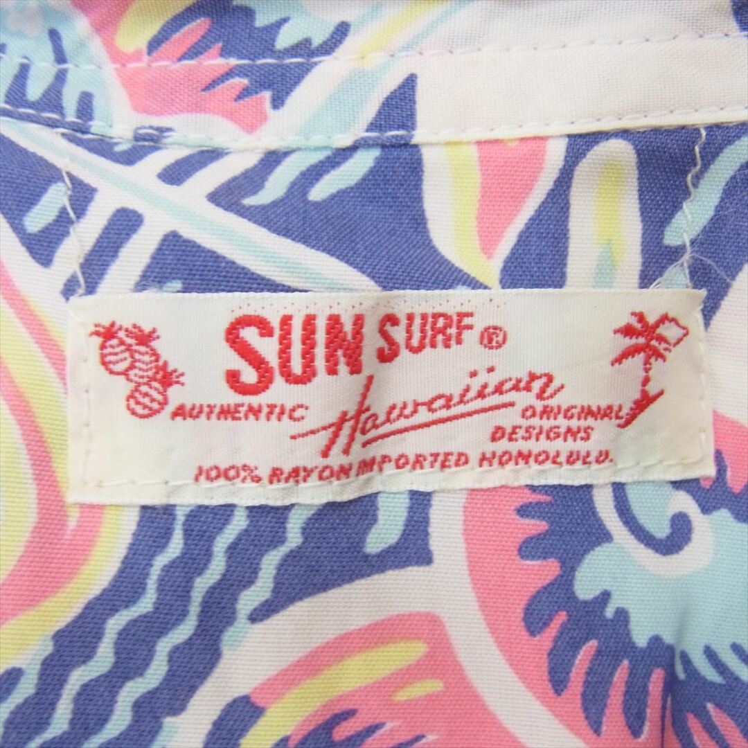 Sun Surf(サンサーフ)のSUN SURF サンサーフ M32864 M品番 ハワイアン 総柄 半袖 アロハ シャツ ブルー系 S【中古】 メンズのトップス(タンクトップ)の商品写真