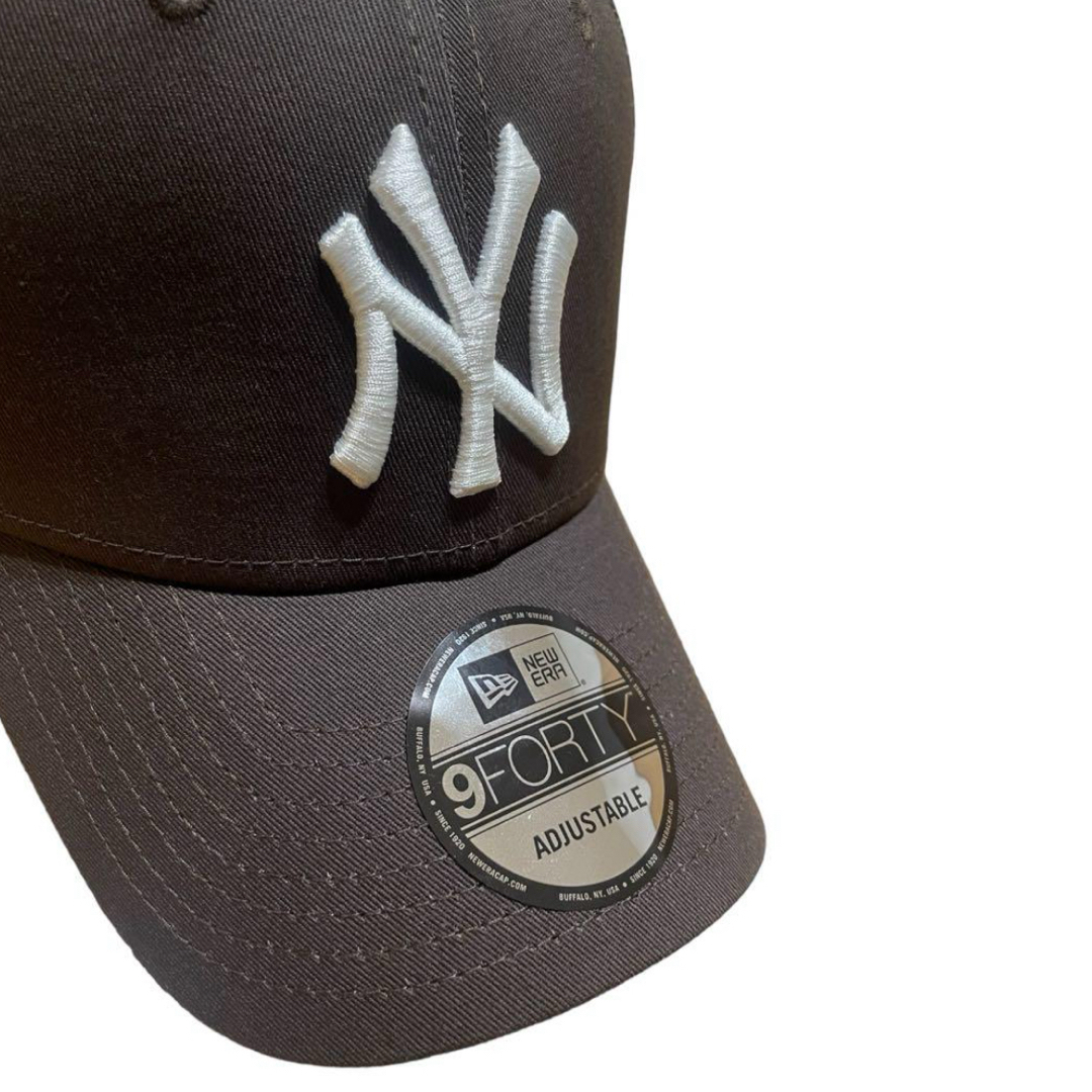 NEW ERA(ニューエラー)の新品女子人気色✌️ニューエラ キャップ 9FORTY※ヤンキース ドジャース好き メンズの帽子(キャップ)の商品写真