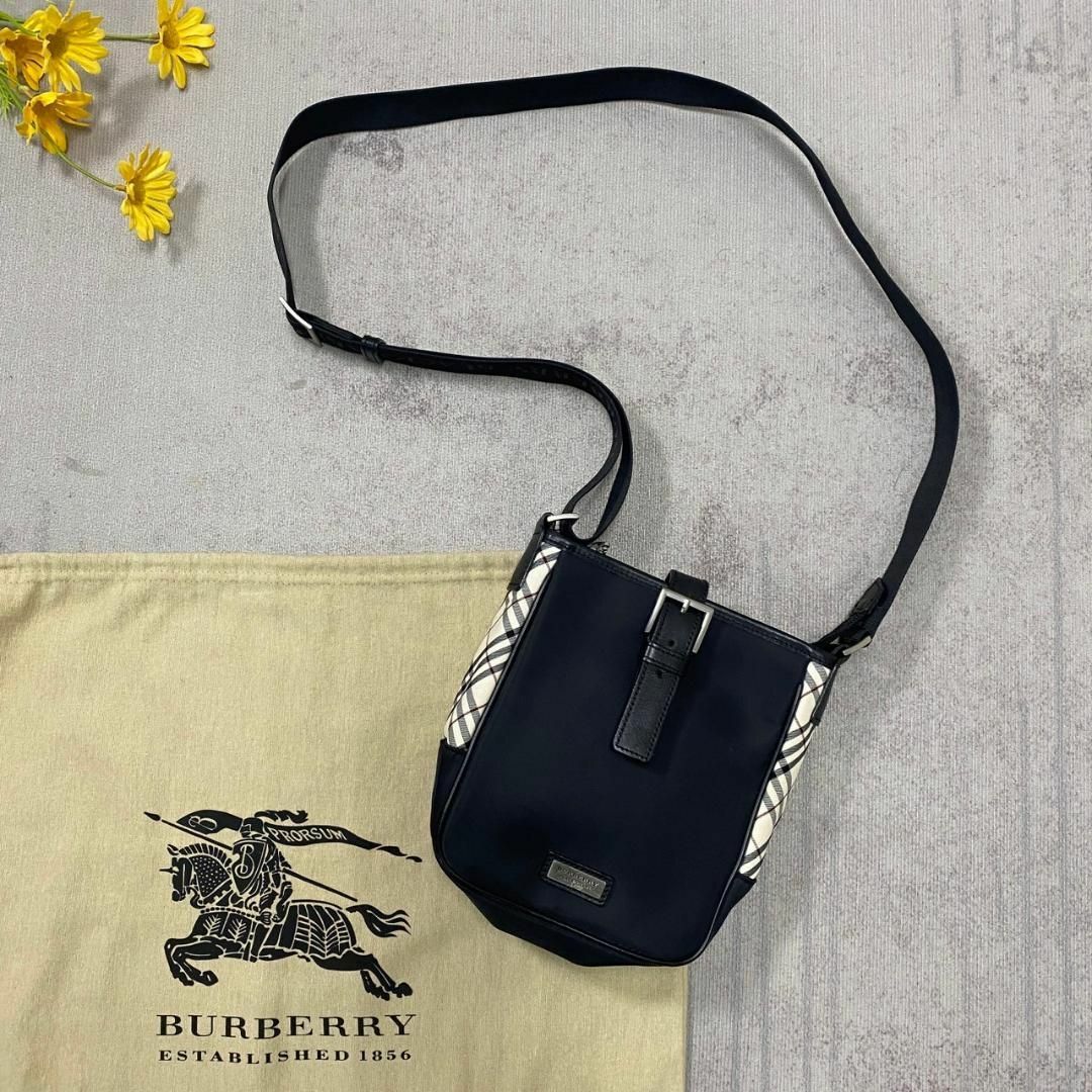 BURBERRY(バーバリー)の新品 BURBERRY ノバチェック ショルダーバッグ サコッシュ メンズのバッグ(ショルダーバッグ)の商品写真