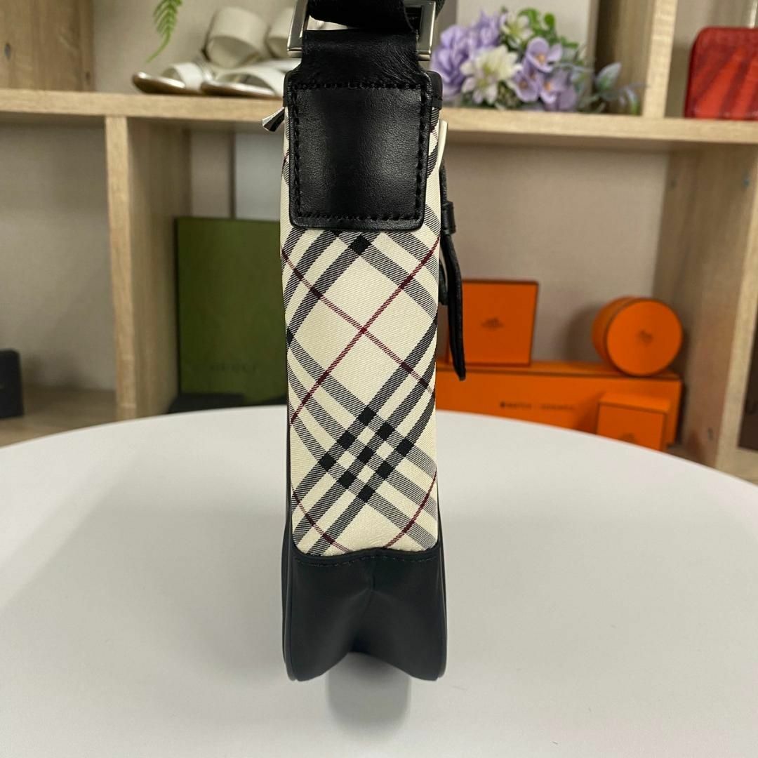 BURBERRY(バーバリー)の新品 BURBERRY ノバチェック ショルダーバッグ サコッシュ メンズのバッグ(ショルダーバッグ)の商品写真