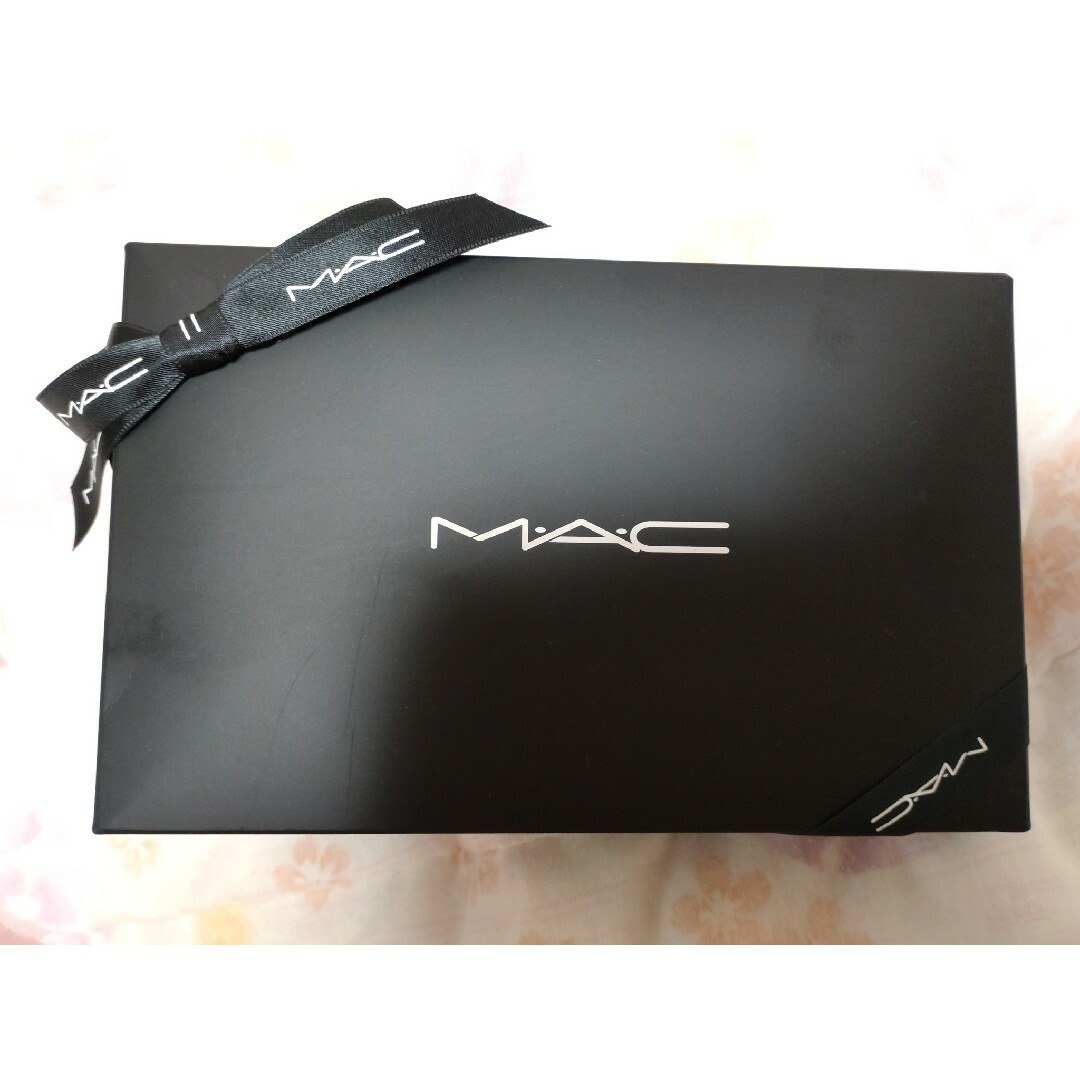 MAC(マック)の【万能ミスト】メイクセット & 潤いチャージ MAC コスメ/美容のスキンケア/基礎化粧品(化粧水/ローション)の商品写真