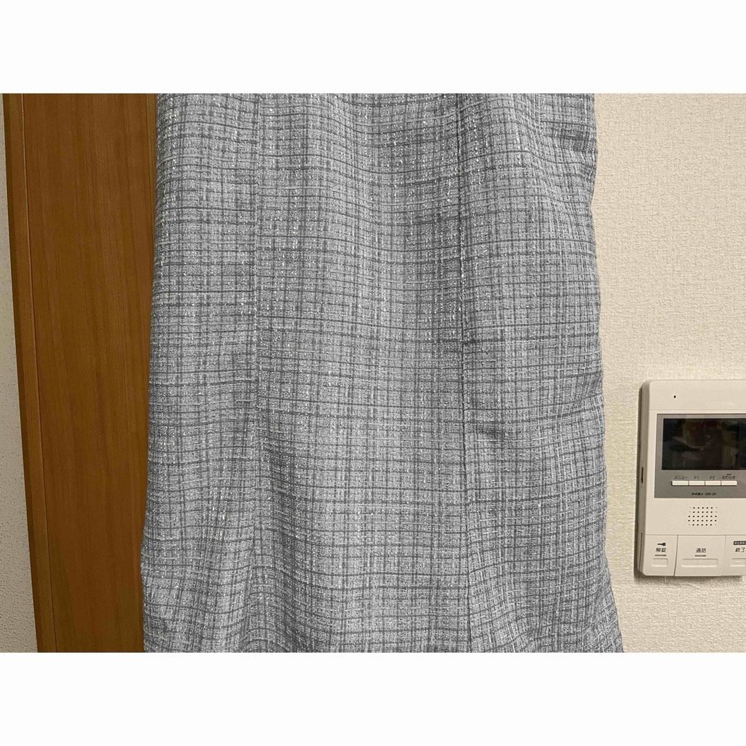 GRL(グレイル)の【送料無料】グレイル ブルー ラメチェックツイードマーメイドスカート レディースのスカート(ロングスカート)の商品写真