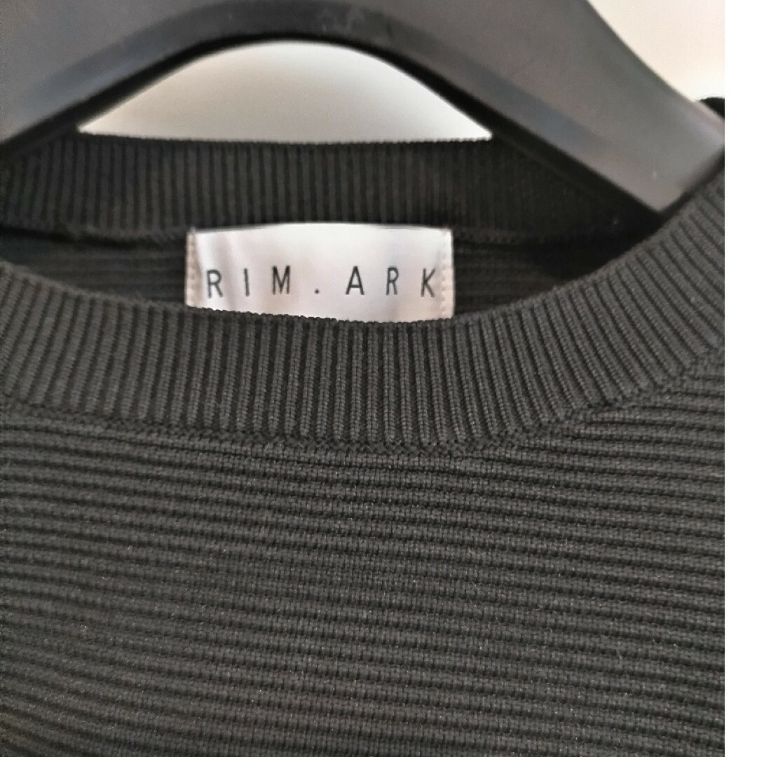 RIM.ARK(リムアーク)のRIM.ARKリムアーク　 High tension rib knitリブニット レディースのトップス(カットソー(長袖/七分))の商品写真