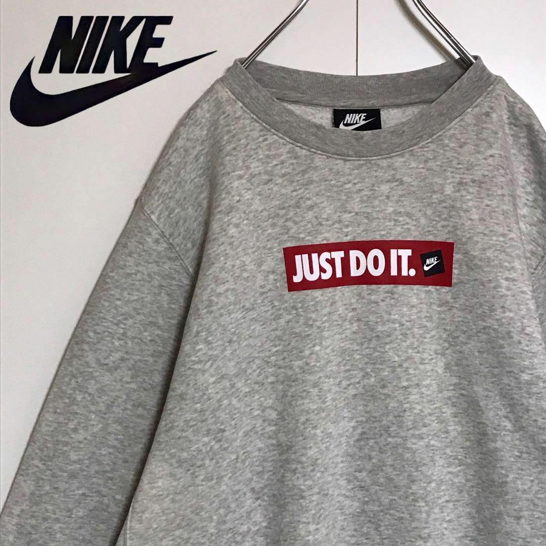 NIKE(ナイキ)の【人気JUST DO IT！】ナイキ　プリントスウェット　裏起毛　灰色F897 メンズのトップス(スウェット)の商品写真