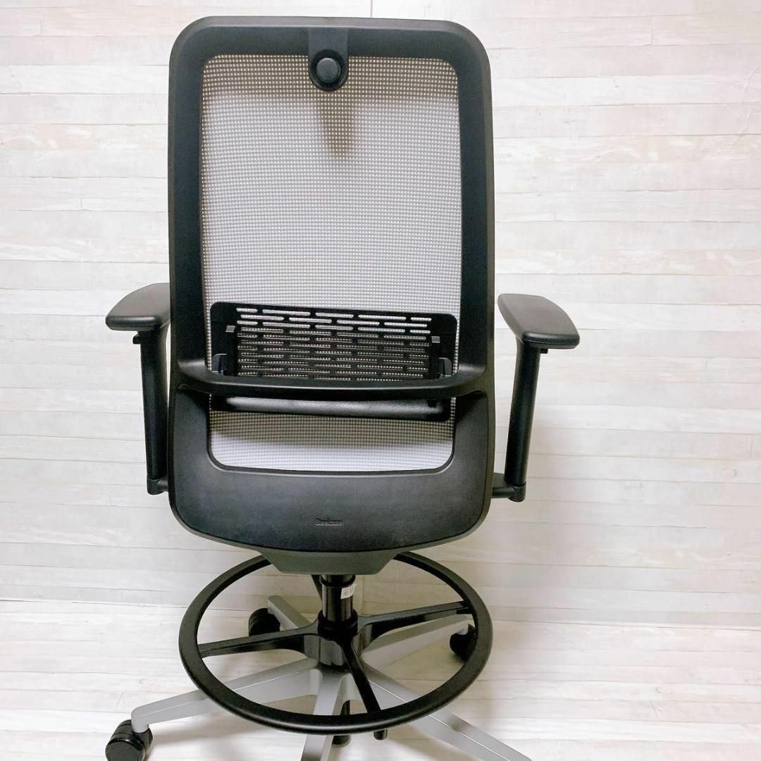 Steelcase(スチールケース)のsteelcase オフィスチェア Personality 肘掛け 足置き イス インテリア/住まい/日用品の椅子/チェア(デスクチェア)の商品写真