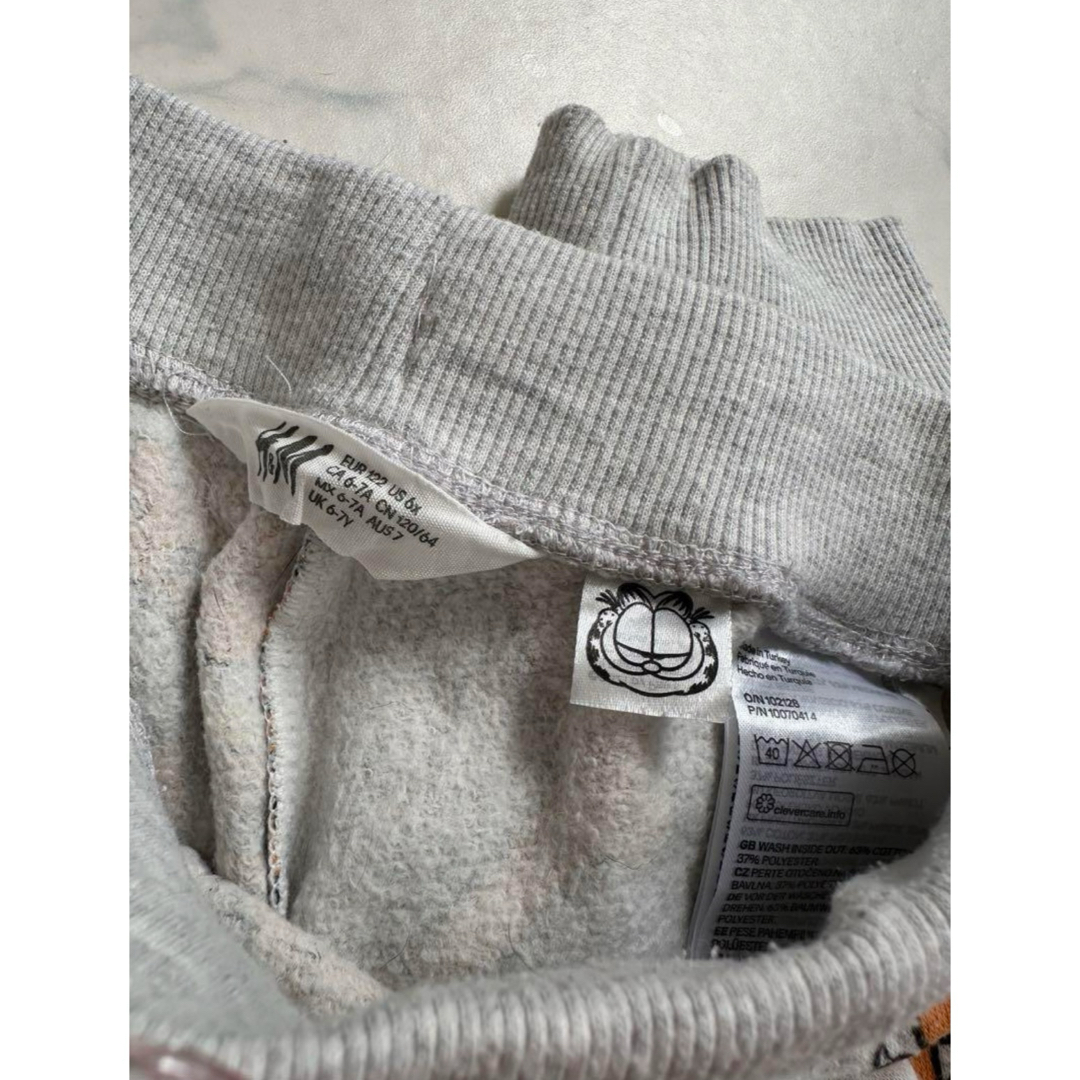 H&M(エイチアンドエム)のh&m kids ガーフィールド　スウェットパンツ　120 キッズ/ベビー/マタニティのキッズ服男の子用(90cm~)(パンツ/スパッツ)の商品写真