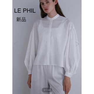 アドーア(ADORE)の【新品】LE PHIL ショートタイプライターギャザーブラウス(シャツ/ブラウス(長袖/七分))