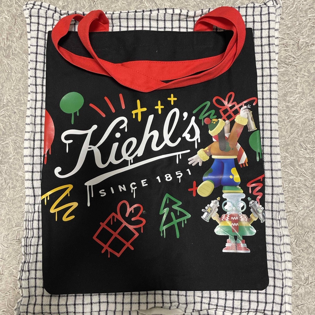 Kiehl's(キールズ)のキールズ   ノベルティ　2022冬　ホリディトートバッグ レディースのバッグ(トートバッグ)の商品写真