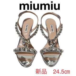 ミュウミュウ(miumiu)の再お値下げ【新品・未使用】miumiuミュウミュウ　ビジュー付きレザーサンダル(サンダル)