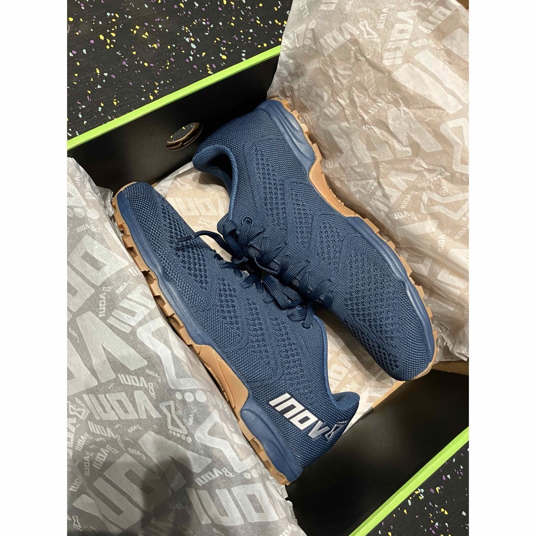 INOV-8(イノヴェイト)の新品　イノヴェイト　inov8  F-LITE245 NAVY×GUM 26cm スポーツ/アウトドアのランニング(シューズ)の商品写真