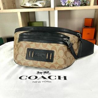 コーチ(COACH)の超美品 COACH ボディバッグ シグネチャー レザー(ボディーバッグ)