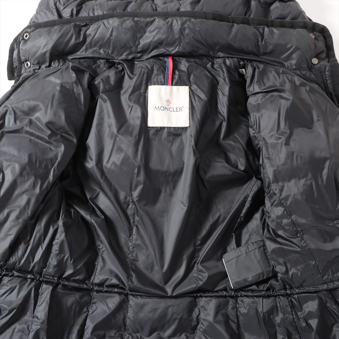 MONCLER(モンクレール)のモンクレール HERMINE ナイロン  ブラック レディース その他アウ レディースのジャケット/アウター(その他)の商品写真