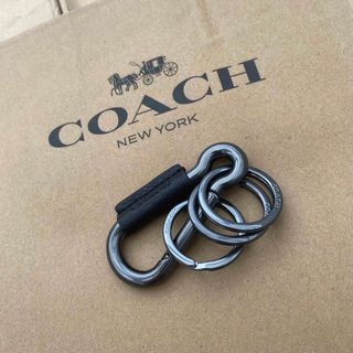 コーチ(COACH)のカラビナ　キーホルダー　キーケース　キーリング　ブラック(キーホルダー)