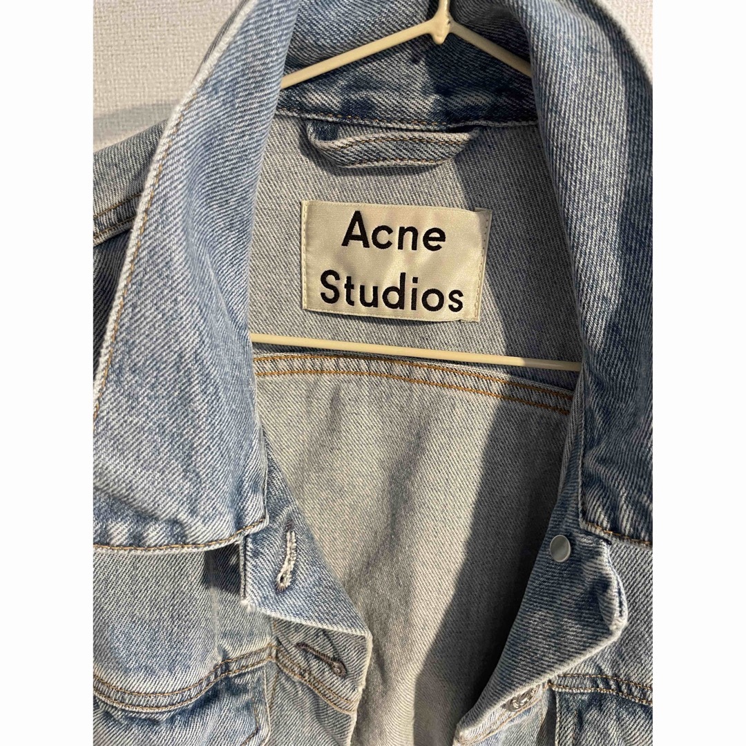 Acne Studios(アクネストゥディオズ)のacne studios デニムジャケット レディースのジャケット/アウター(Gジャン/デニムジャケット)の商品写真