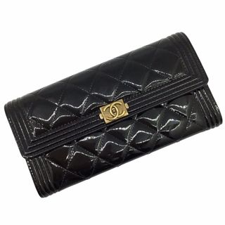 シャネル(CHANEL)のCHANEL　シャネル　ボーイシャネル　ロングフラップウォレット　エナメル　ゴールド金具　ブラック　長財布　財布　ウォレット　レザーグッズ　フラップ　レディース　メンズ　ユニセックス　(財布)